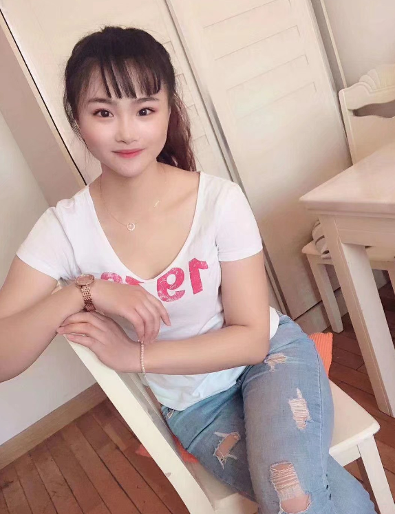 19岁美甲师（高新）强烈推荐